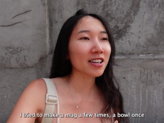 Азиатка поехала с другом на Бали и отрабатывает путевку сексом